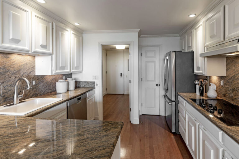 Kitchen (3)